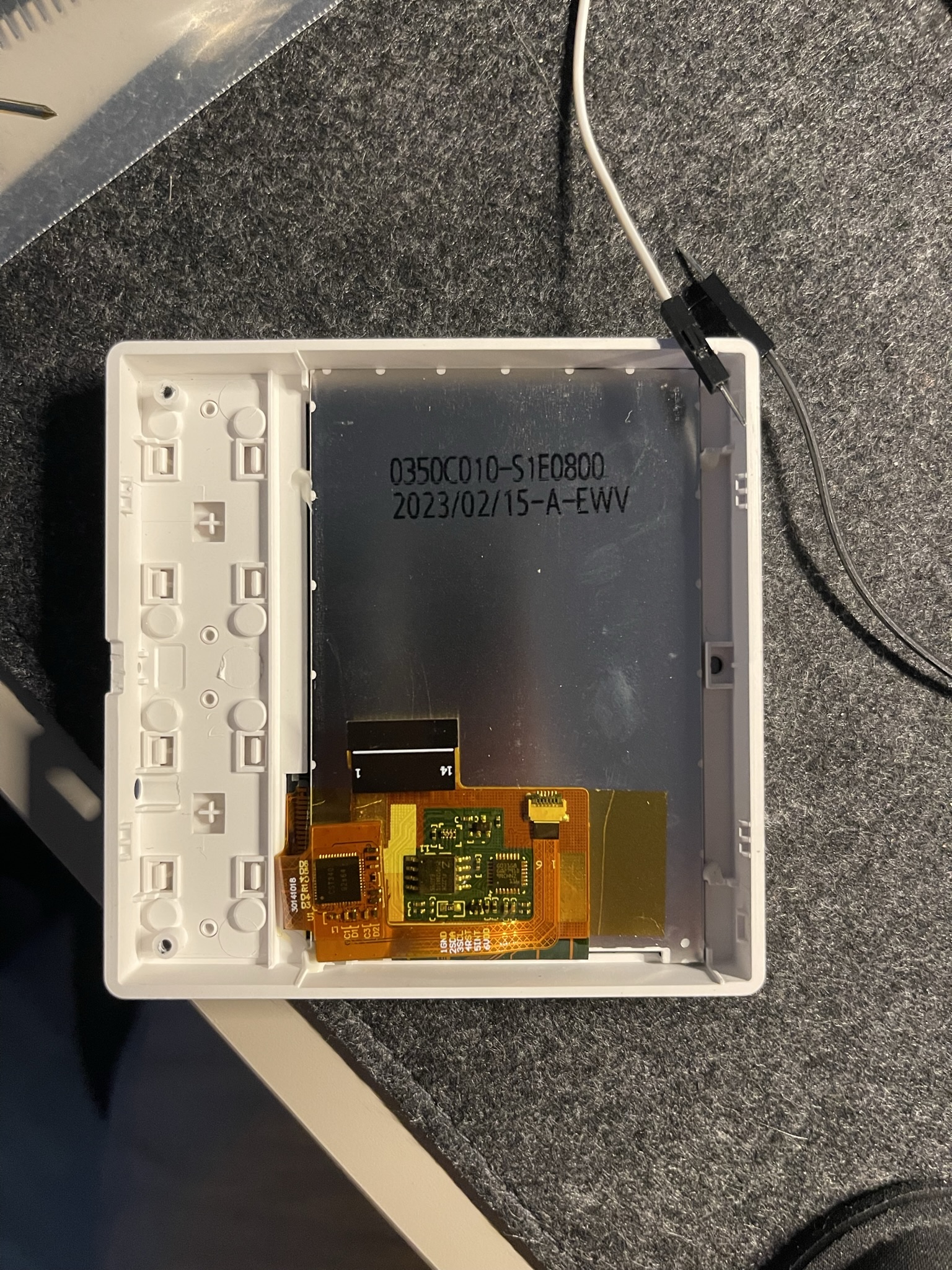 Nextion Display not turning on after unsucessful install of panel tft