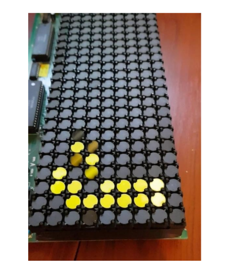 GitHub - magdalena-rusek/Flip-Dot-Display-Tetris: 2019/20 | University ...