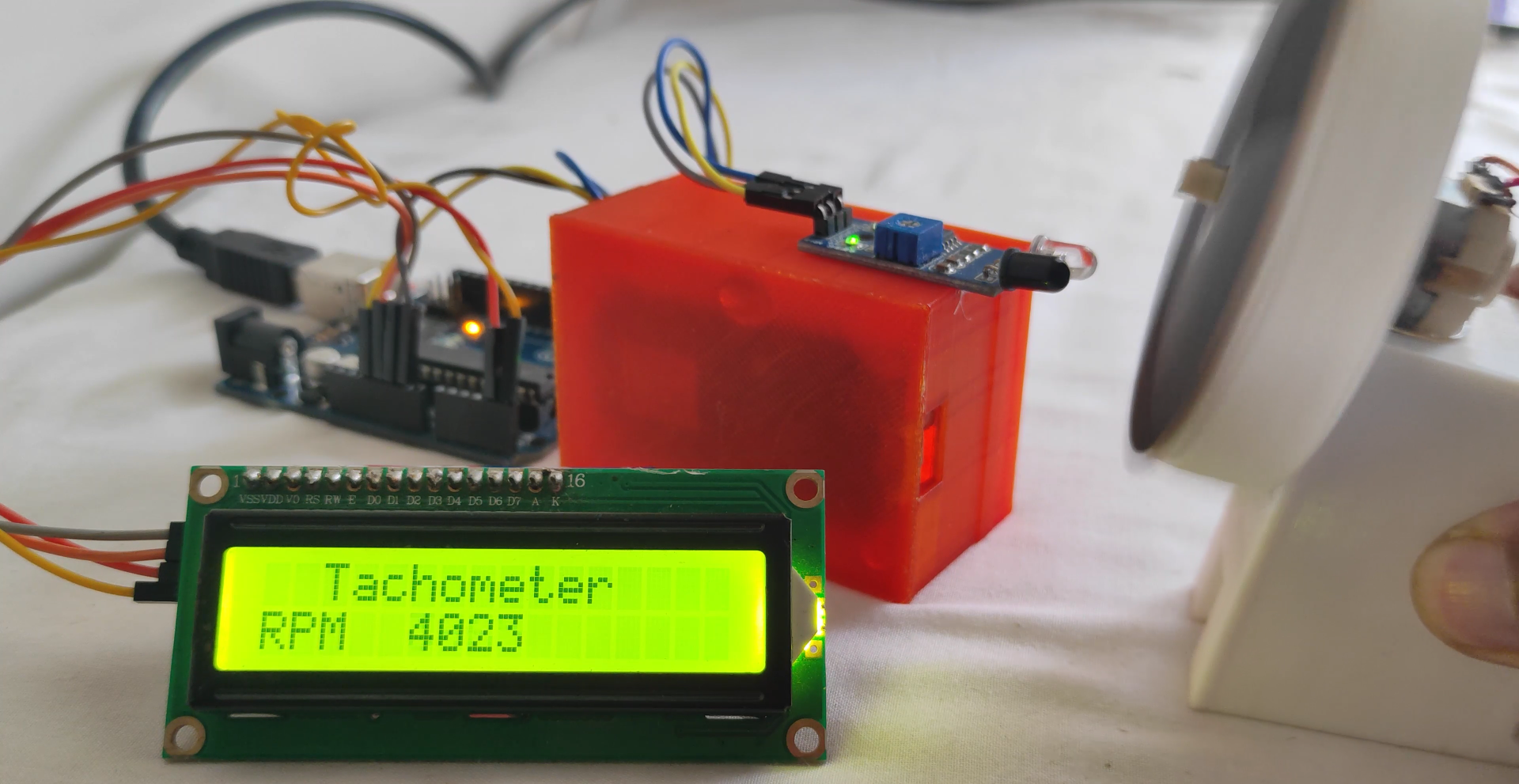 GitHub - hariram810/Arduino-Tachometer