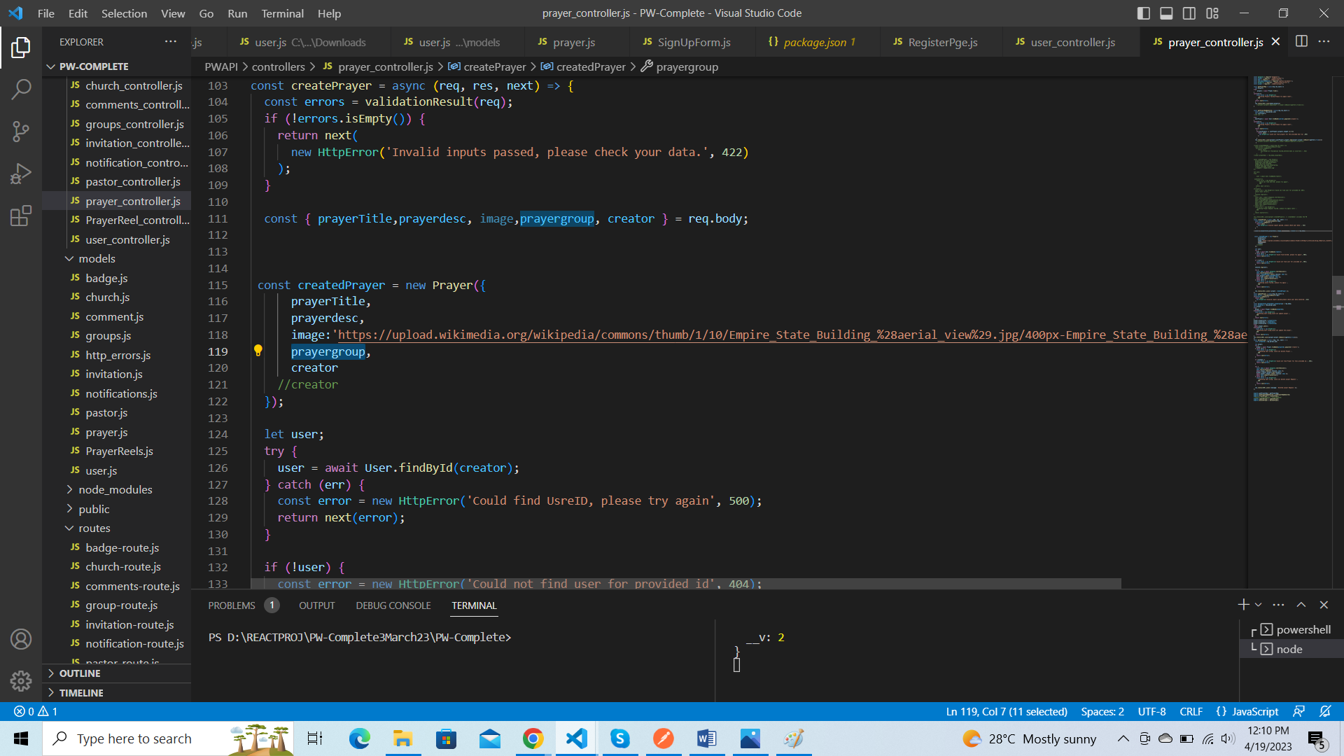 After creating a reference between tow collections.throws error when
