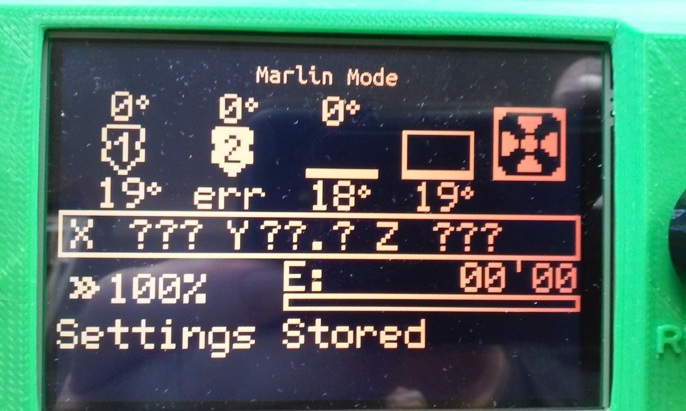 Chamber temperature sensing causes bed temperature display malfunction