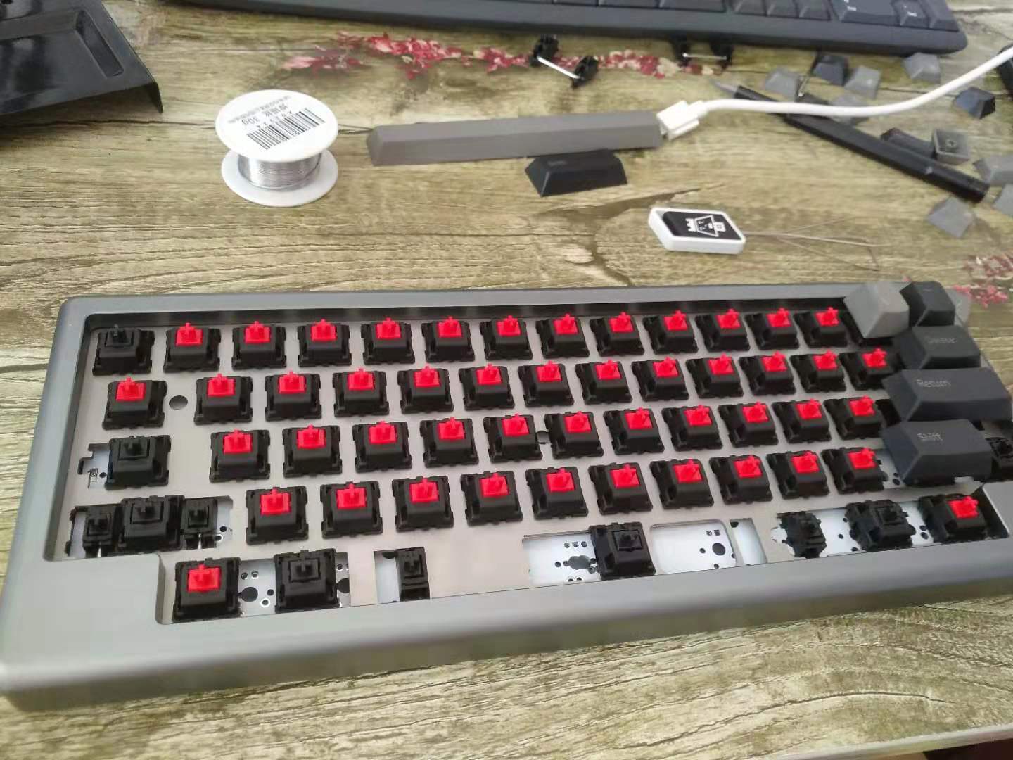 客制化hhkb-焊接完轴体