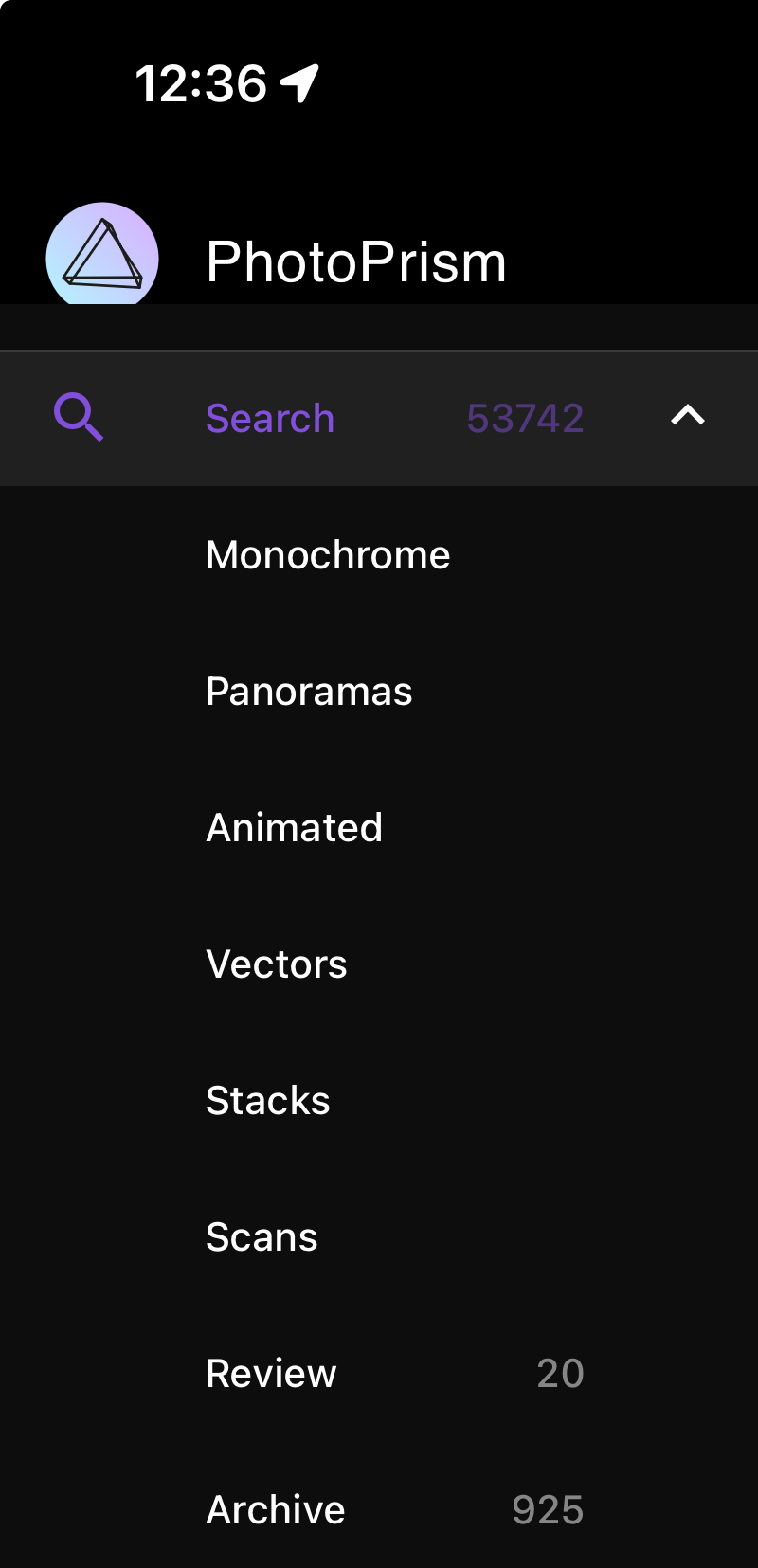 Navigation shows the wrong number of pictures in Review · photoprism