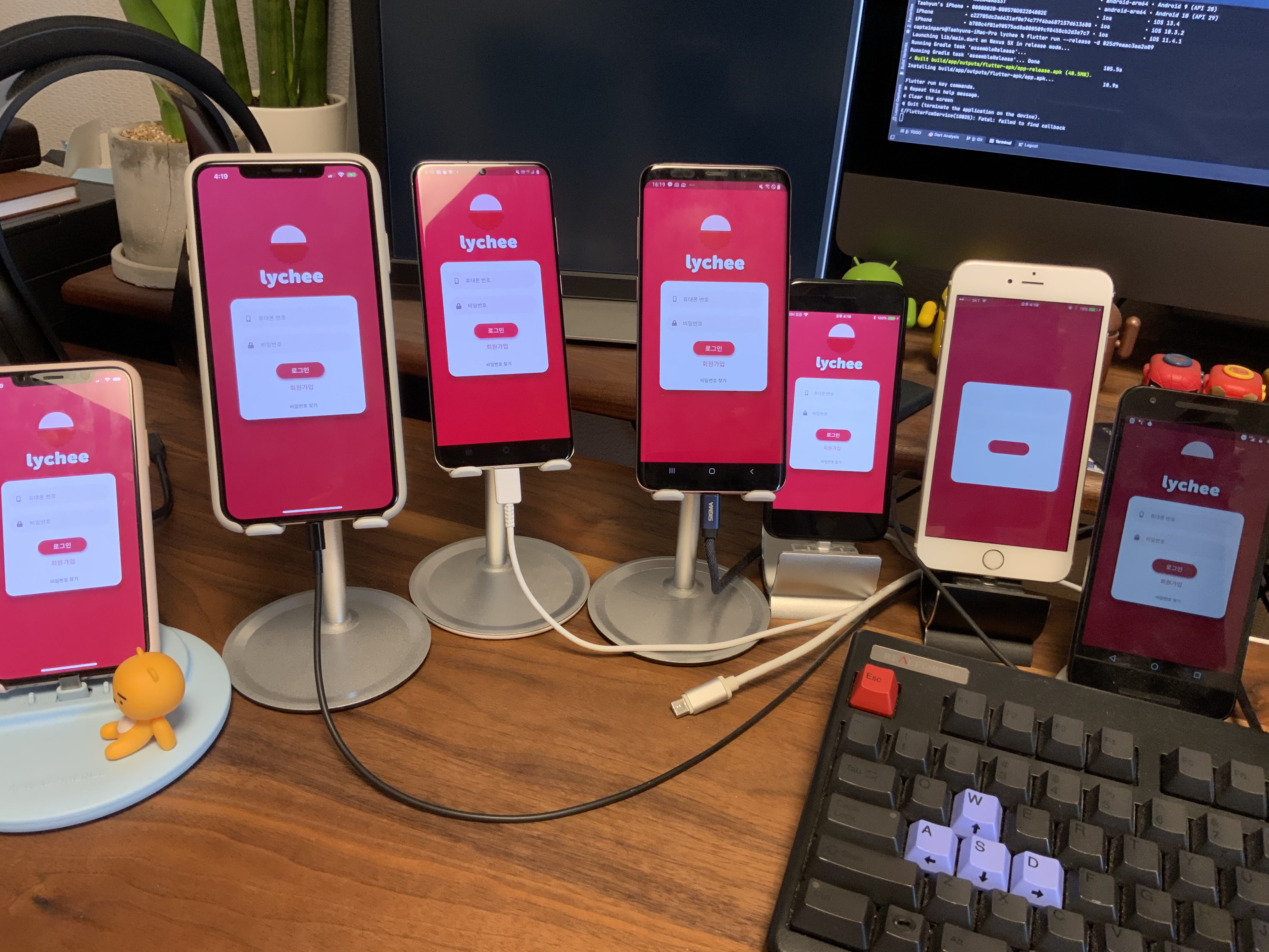 Flutter doesn't render UI on iPhone 6 plus running iOS 10.3.2 · Issue ...