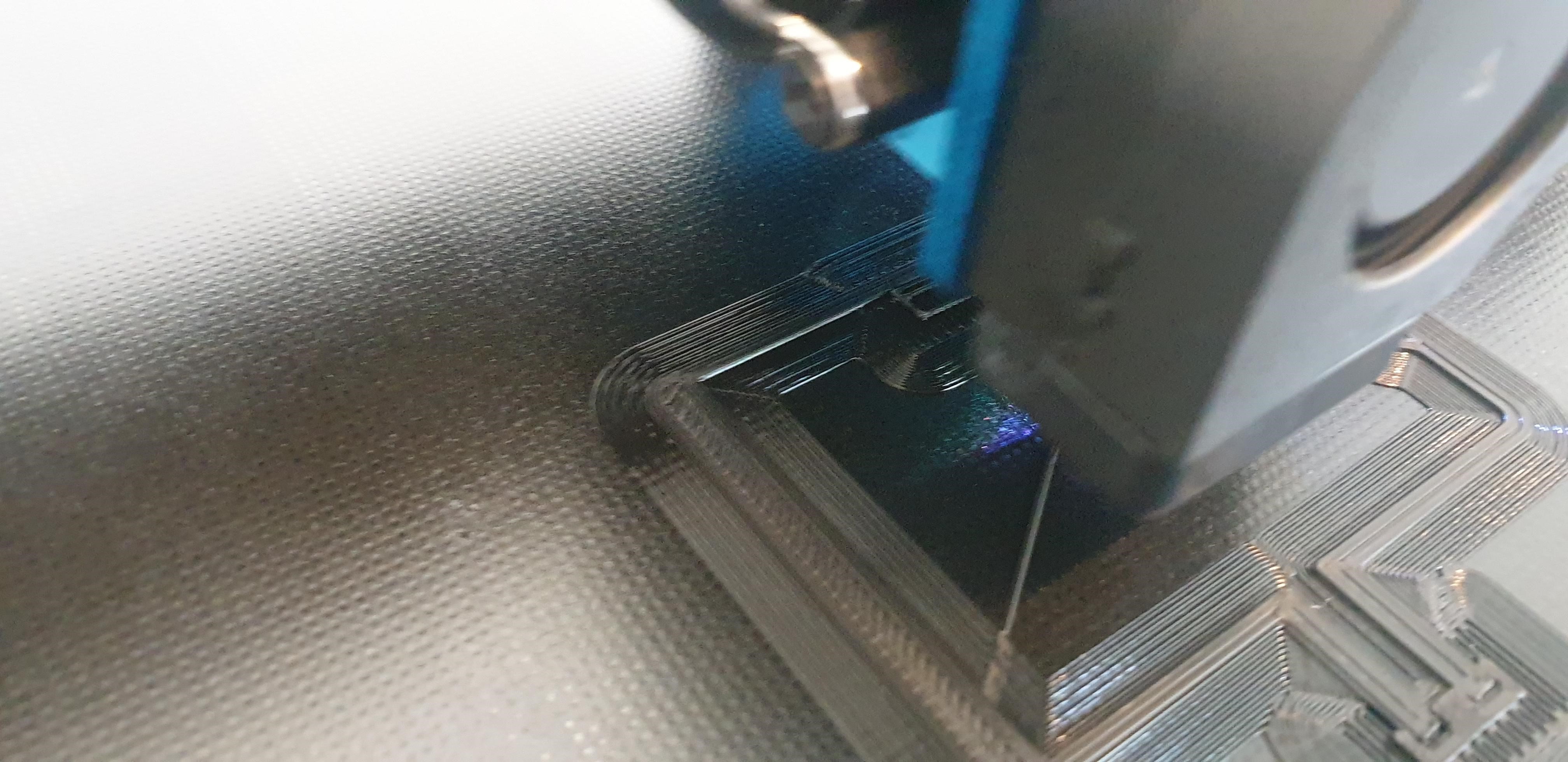 PrusaSlicer pulls line through design first layer · Issue #4393 ...