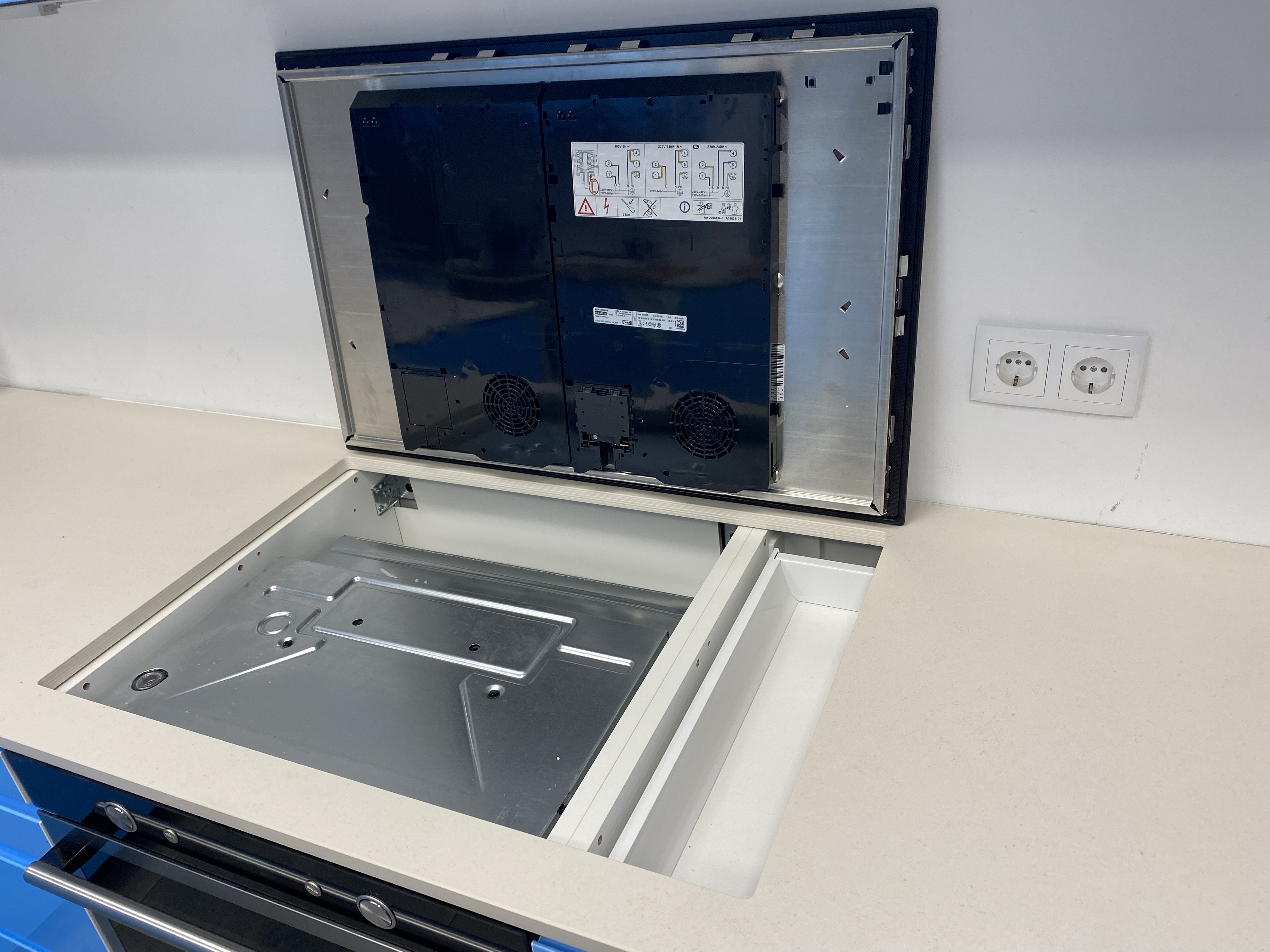 D9501C19-8F73-48BB-BF3C-D25F3D3254AD