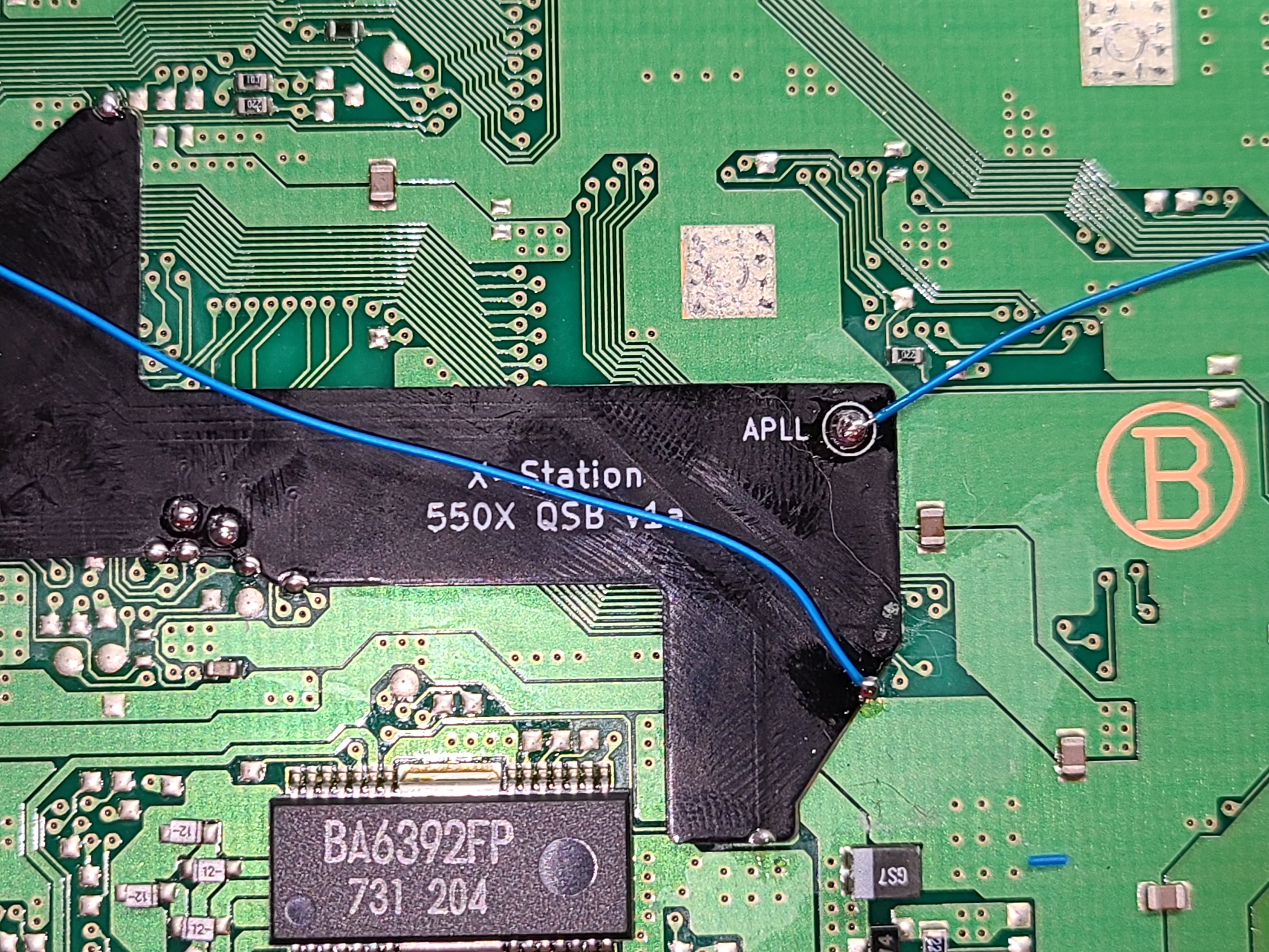 PU-18, Black screen when powered on. No LED activity on the xtstation ...