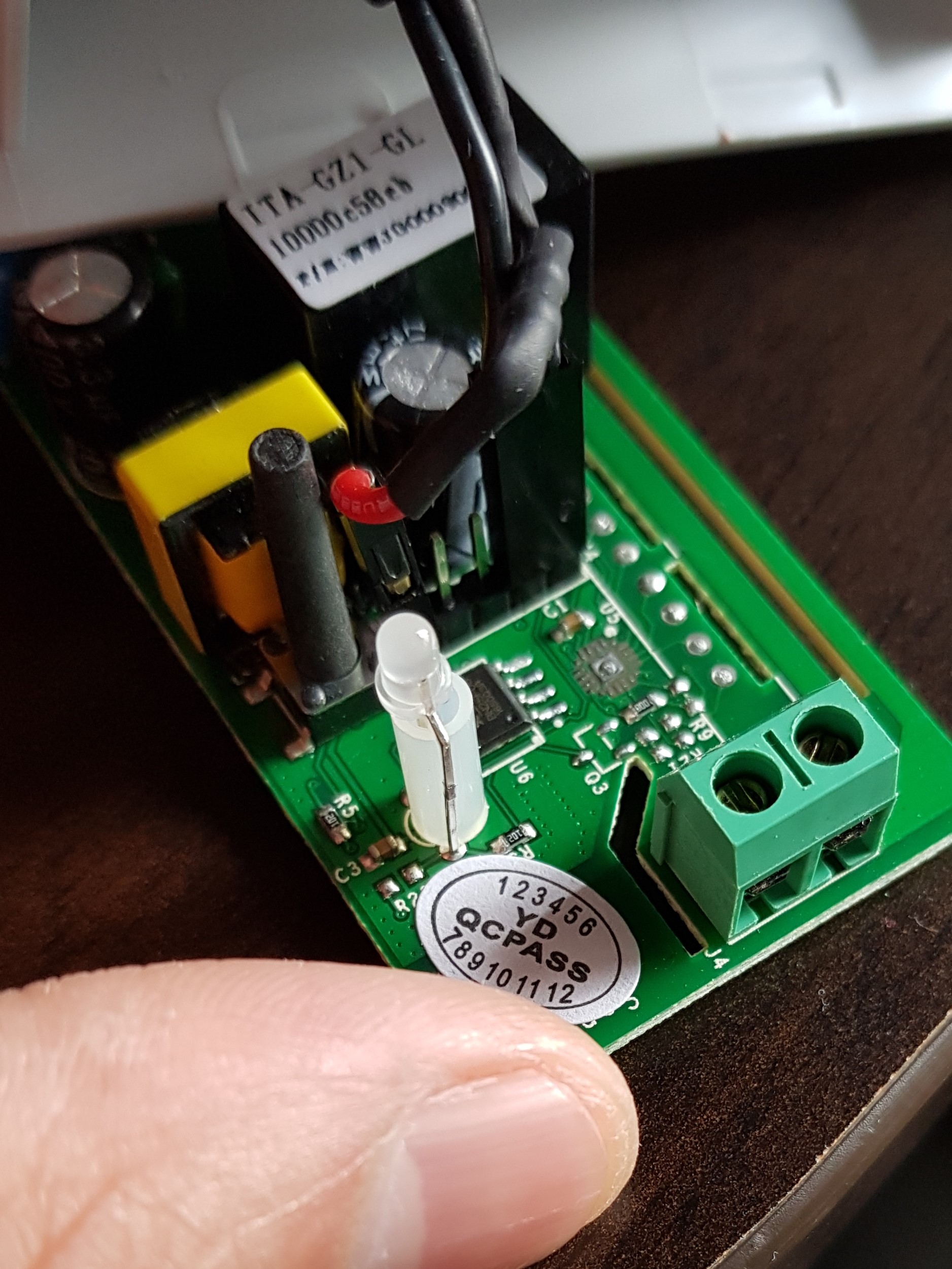 Flashing Plusing When Pin14 Is Connected To Ground U00b7 Issue