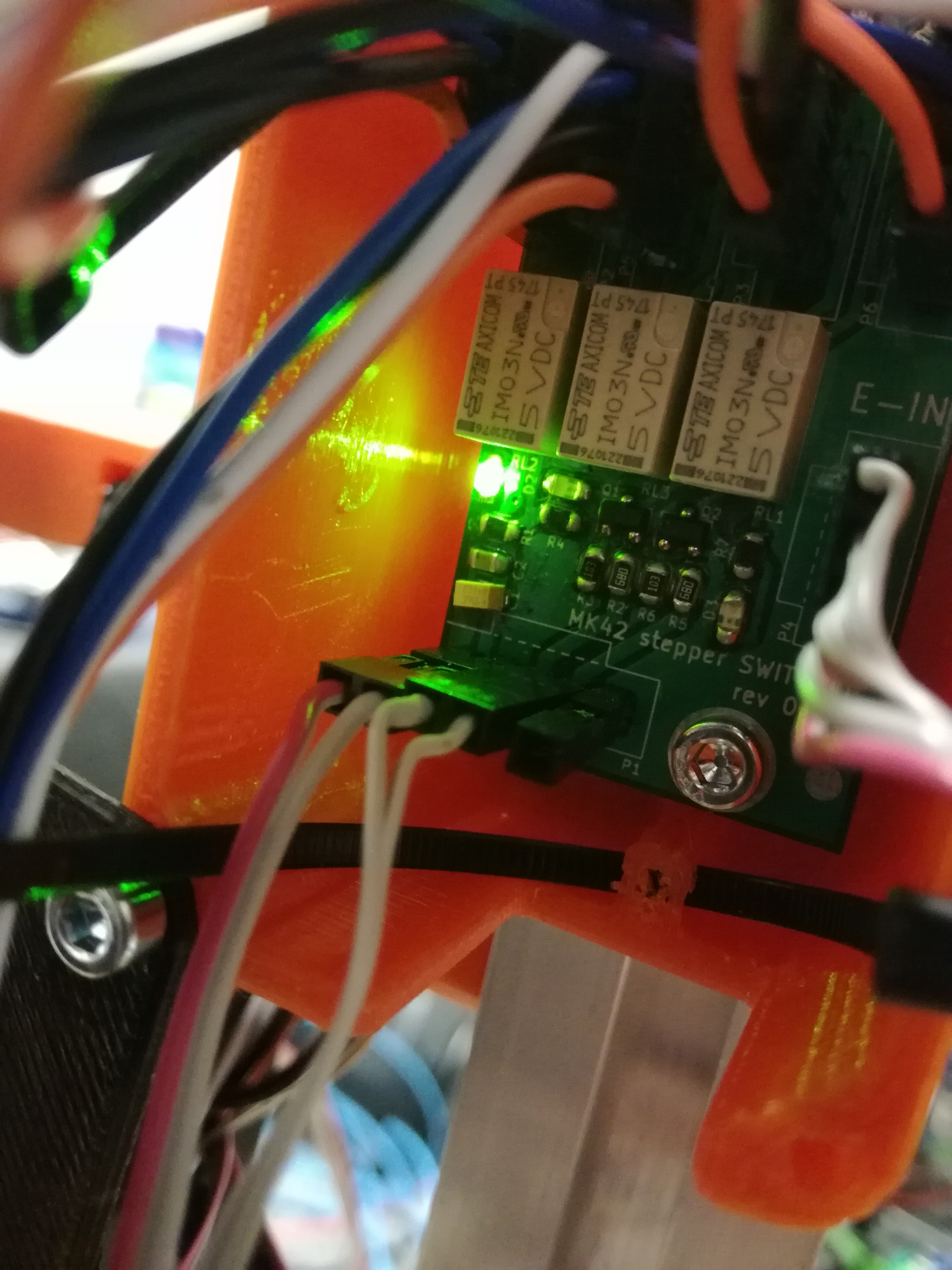 MK2_MULTIPLEXER relay switches, driver without signal · Issue 10098