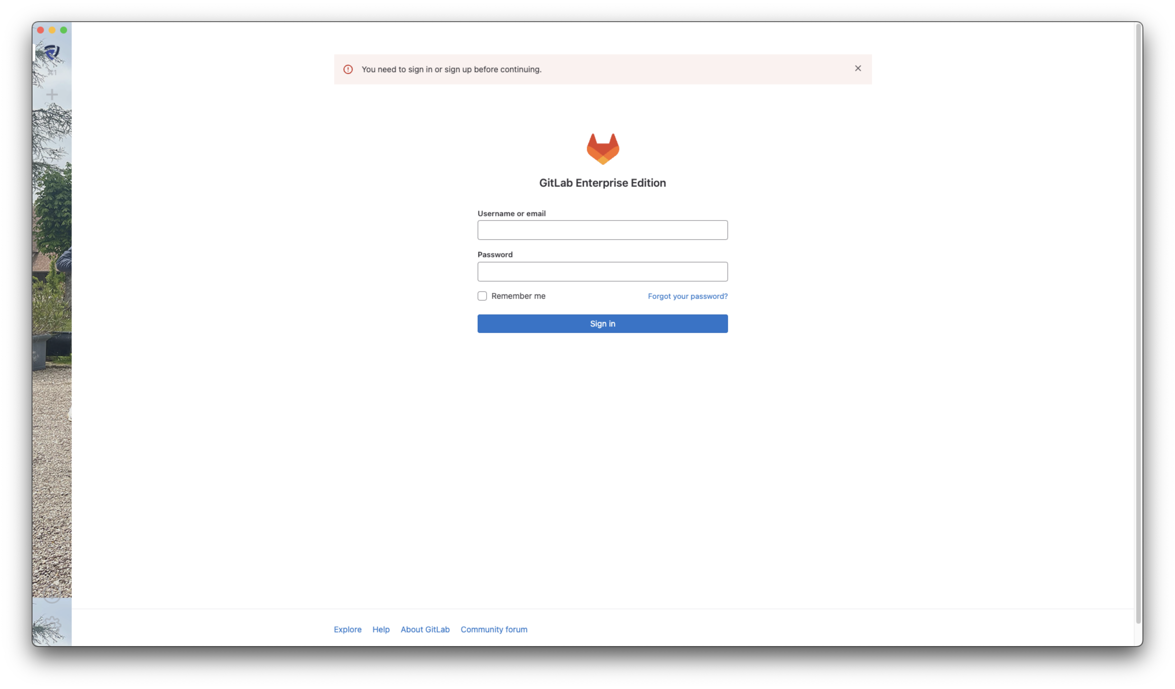 Link in attachement open in internal browser · Issue #27761 ...