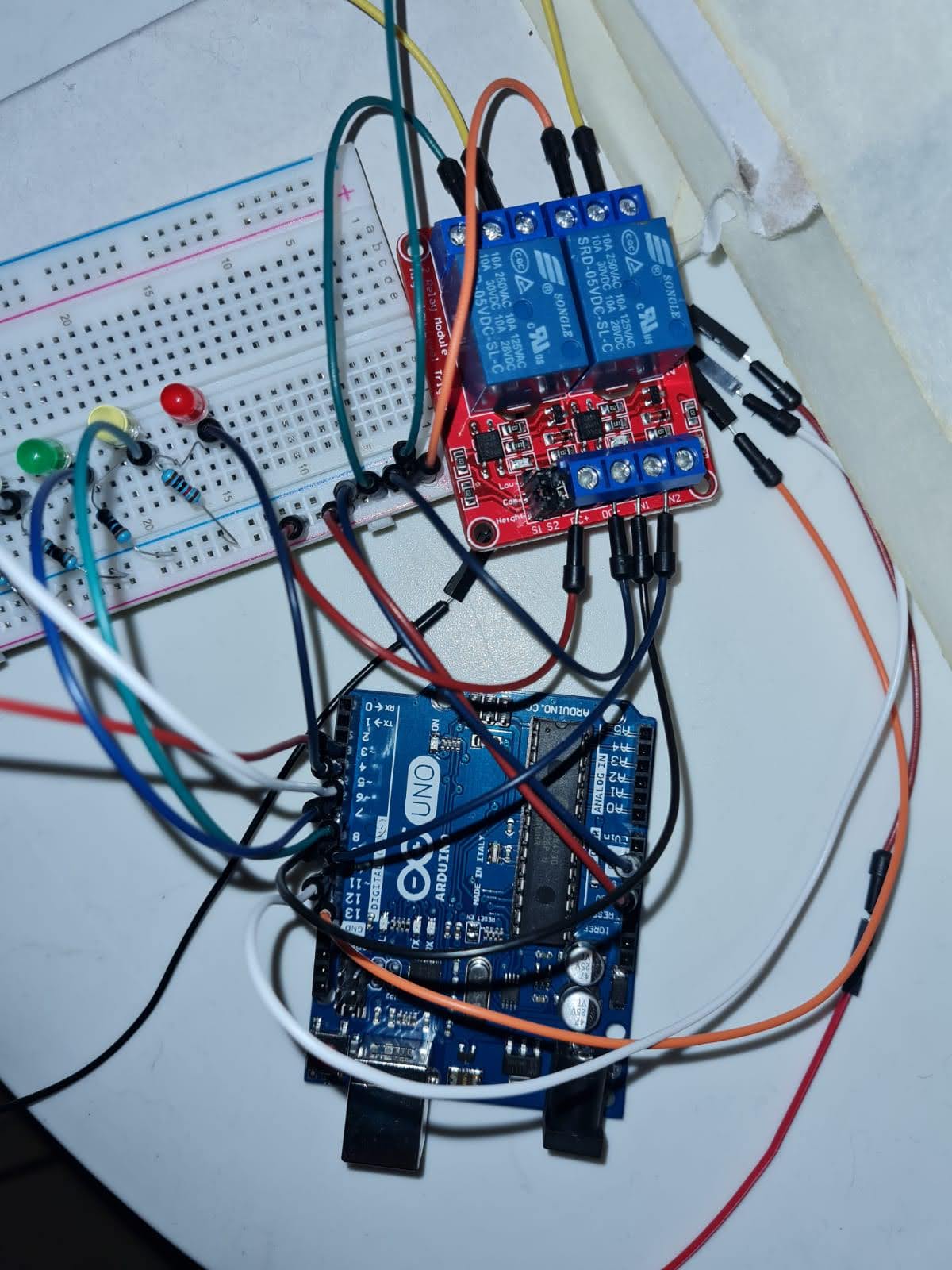 GitHub - ch1co/Arduino: Final Arduino project