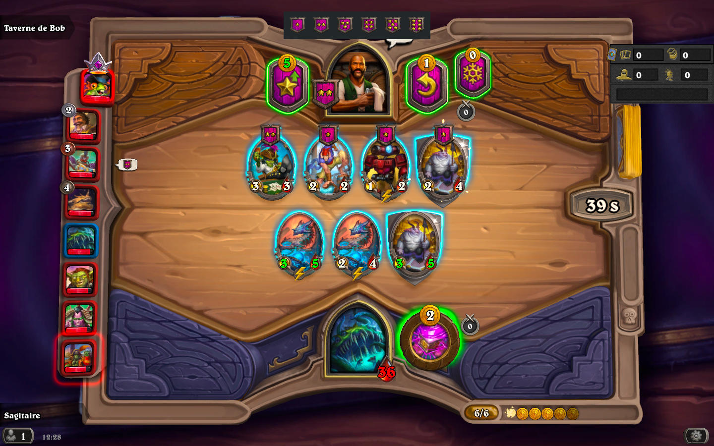 ladder decklist ui stays when playing battlegrounds