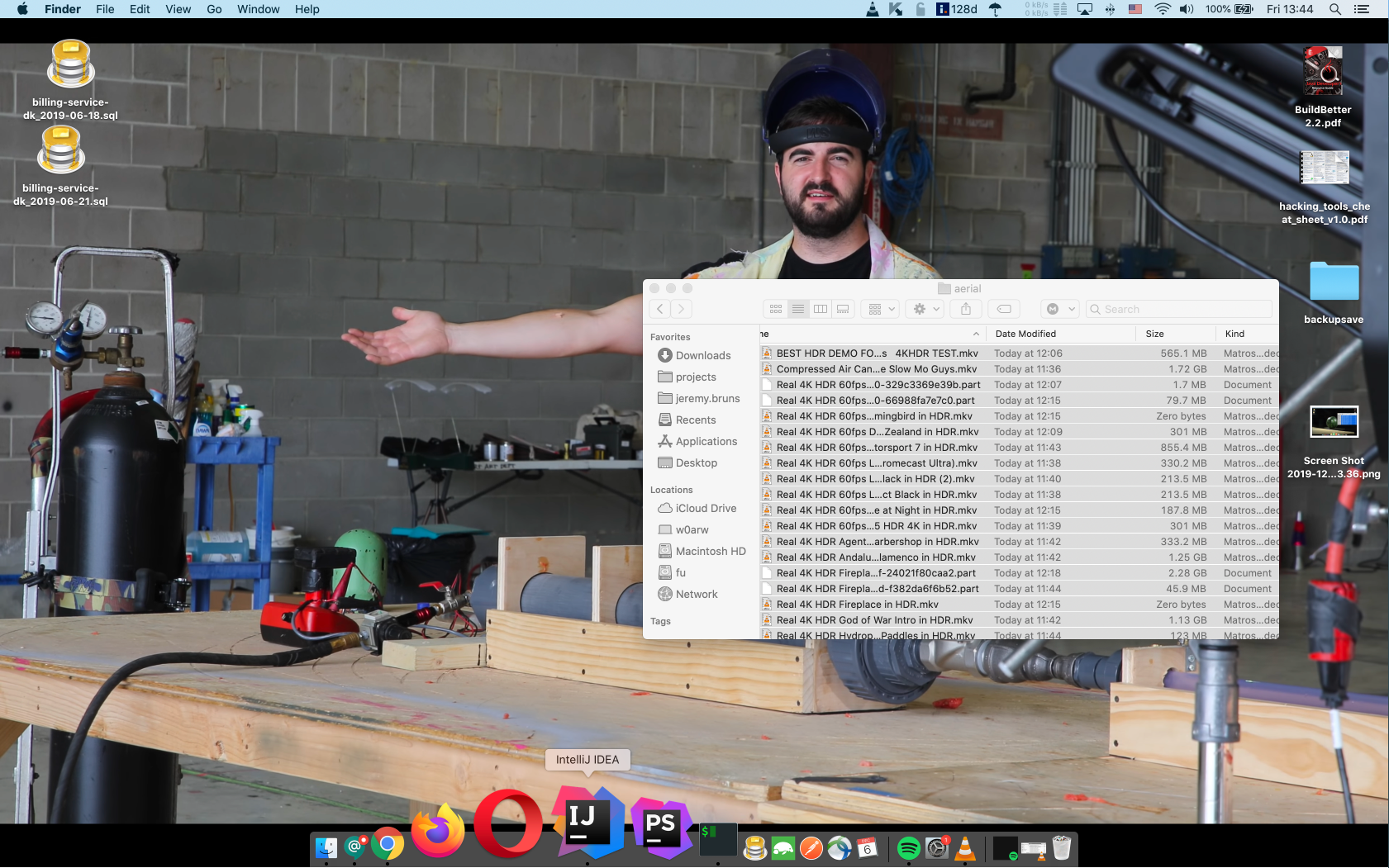 Screen Shot 2019-12-06 at 13 44 20