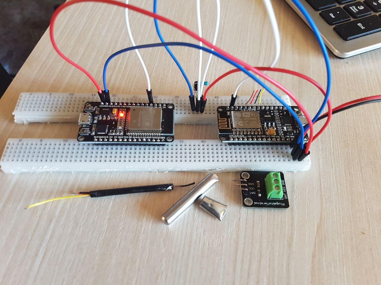 Dallas Temperature Sensor errorfound no sensors in ESP32 · Issue 1101