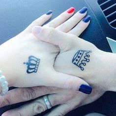 e832700ab16ef52c68770542885cca39--crown-tattoos-crowns