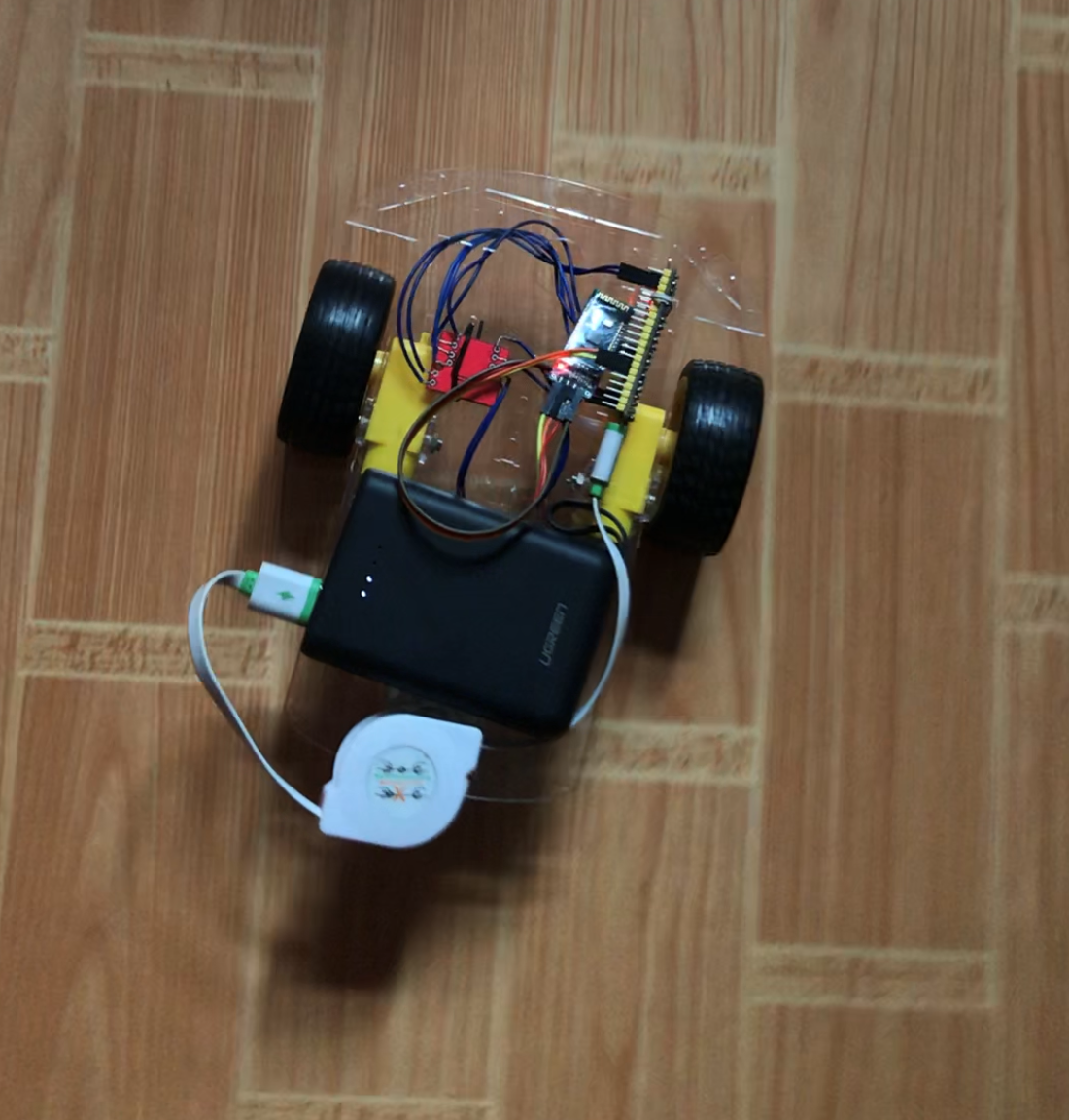 GitHub - chaook/smartcarSTM32: 智能小车，已实现变速前进后退、左转右转。 · GitHub