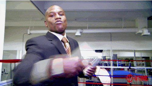 floyd-mayweather-throwing-money-optimize