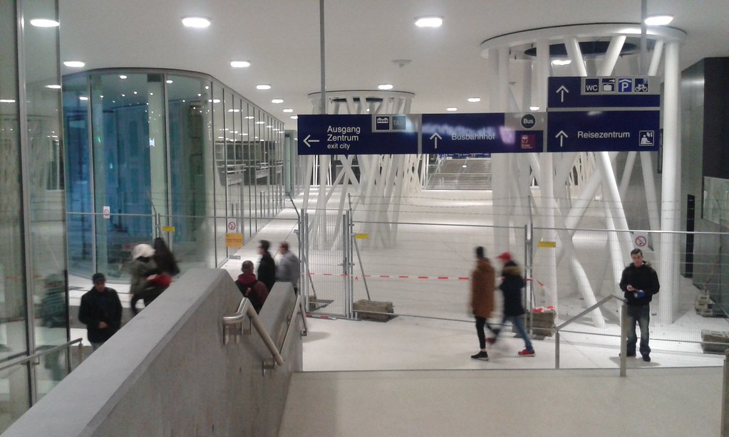 38382359965_e259a2a6aa_b