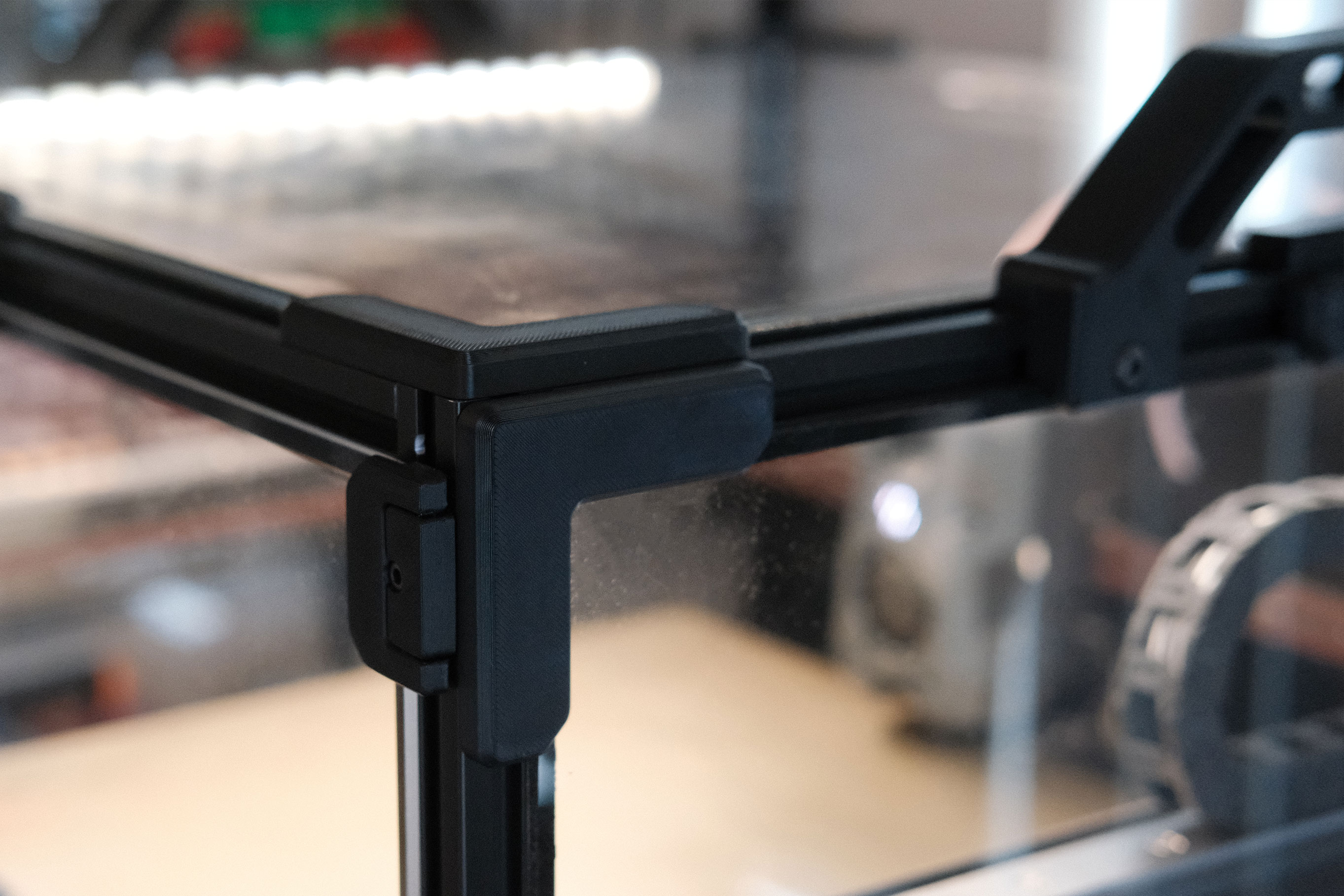 magnetic-panel-and-inserts-0-installed-2