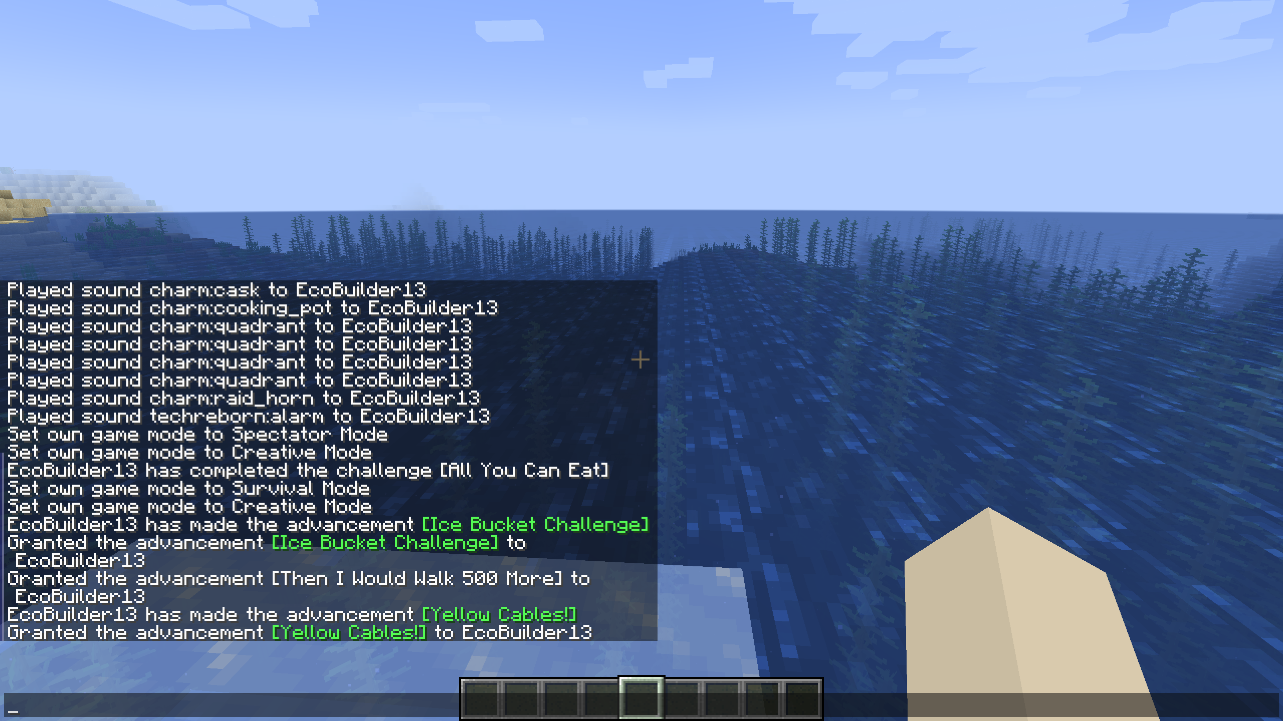 Advancements don't display properly in chat - Charm issues - Minecraft