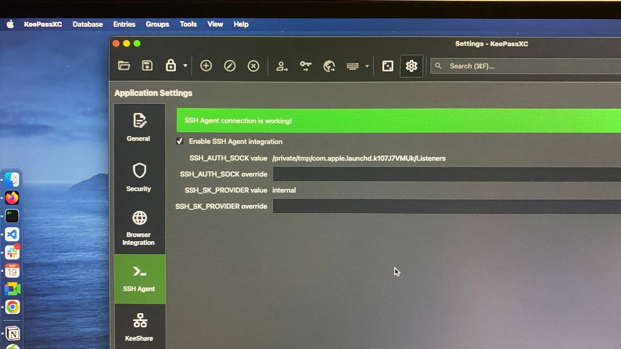 ssh keys stored in KeepassXC were not added on macos, unless keepassxc
