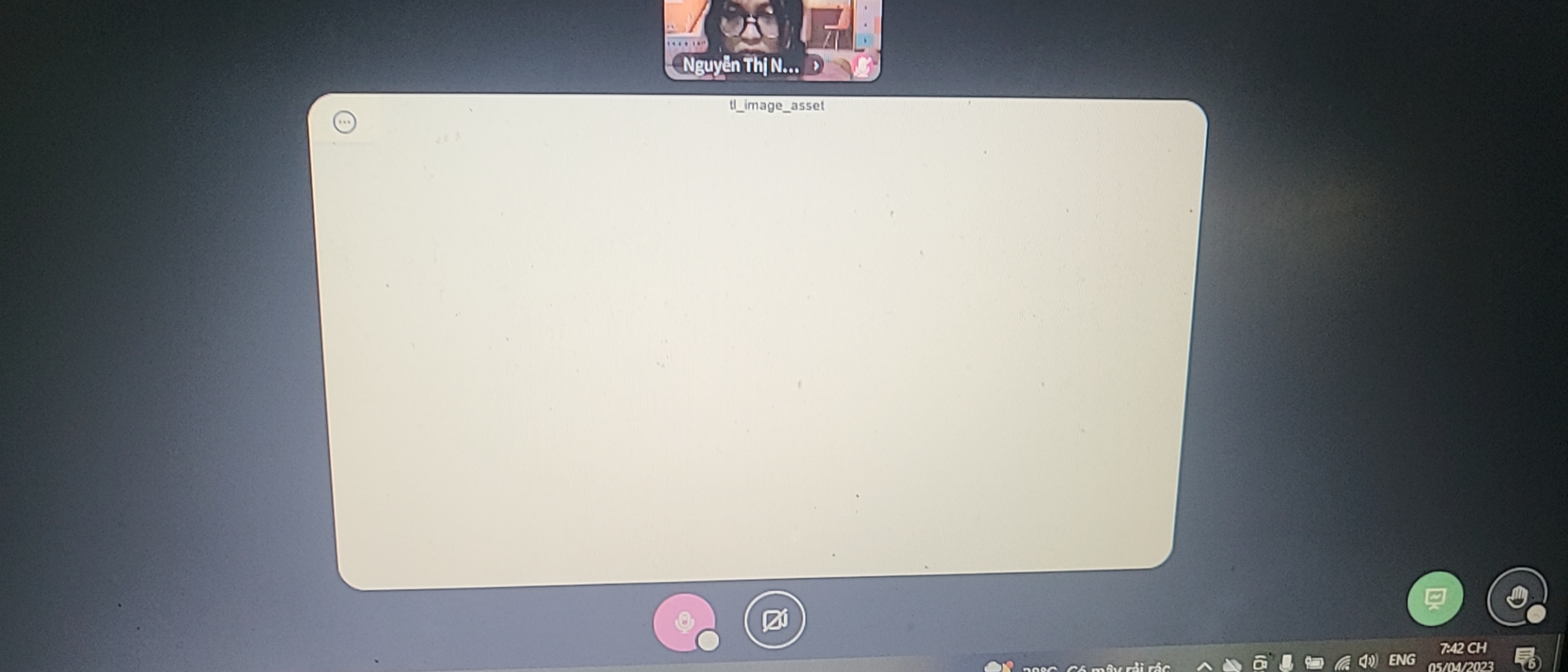 [2.6.0] Sometime, user saw white blank slide · Issue #17488 ...