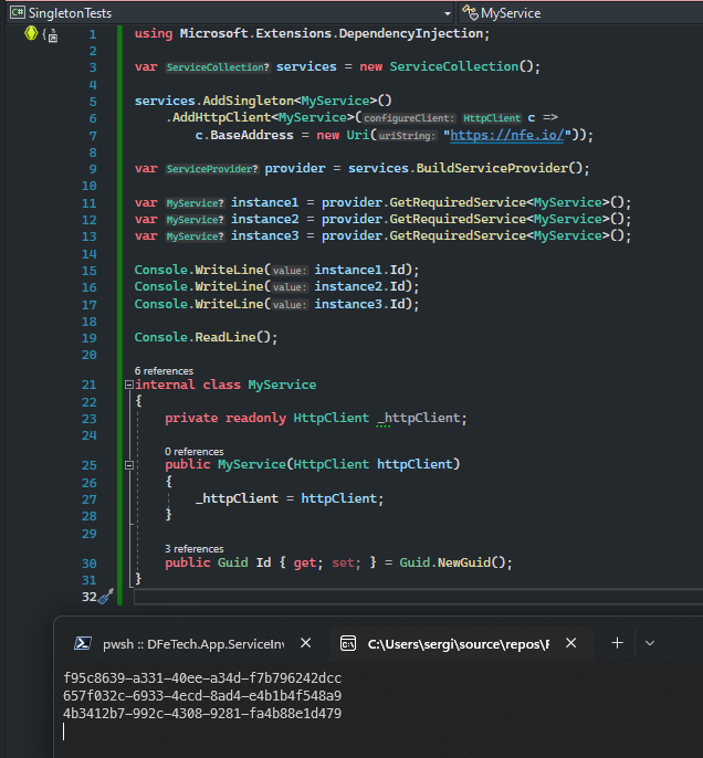 Singleton service becomes transient when typed httpclient is injected
