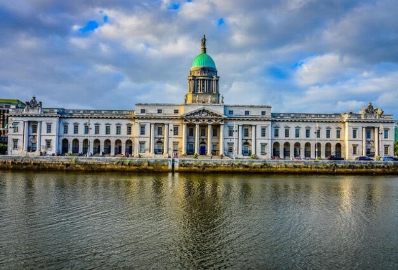 GitHub asalcin3/AugmentedRealityBlenderUnity Custom House, Dublin