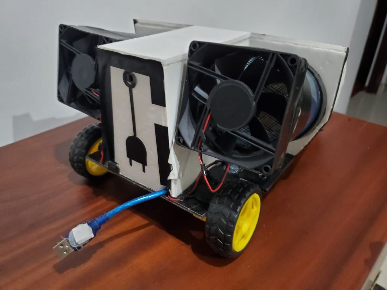 GitHub GevinN99/ArduinoCleaningRobot