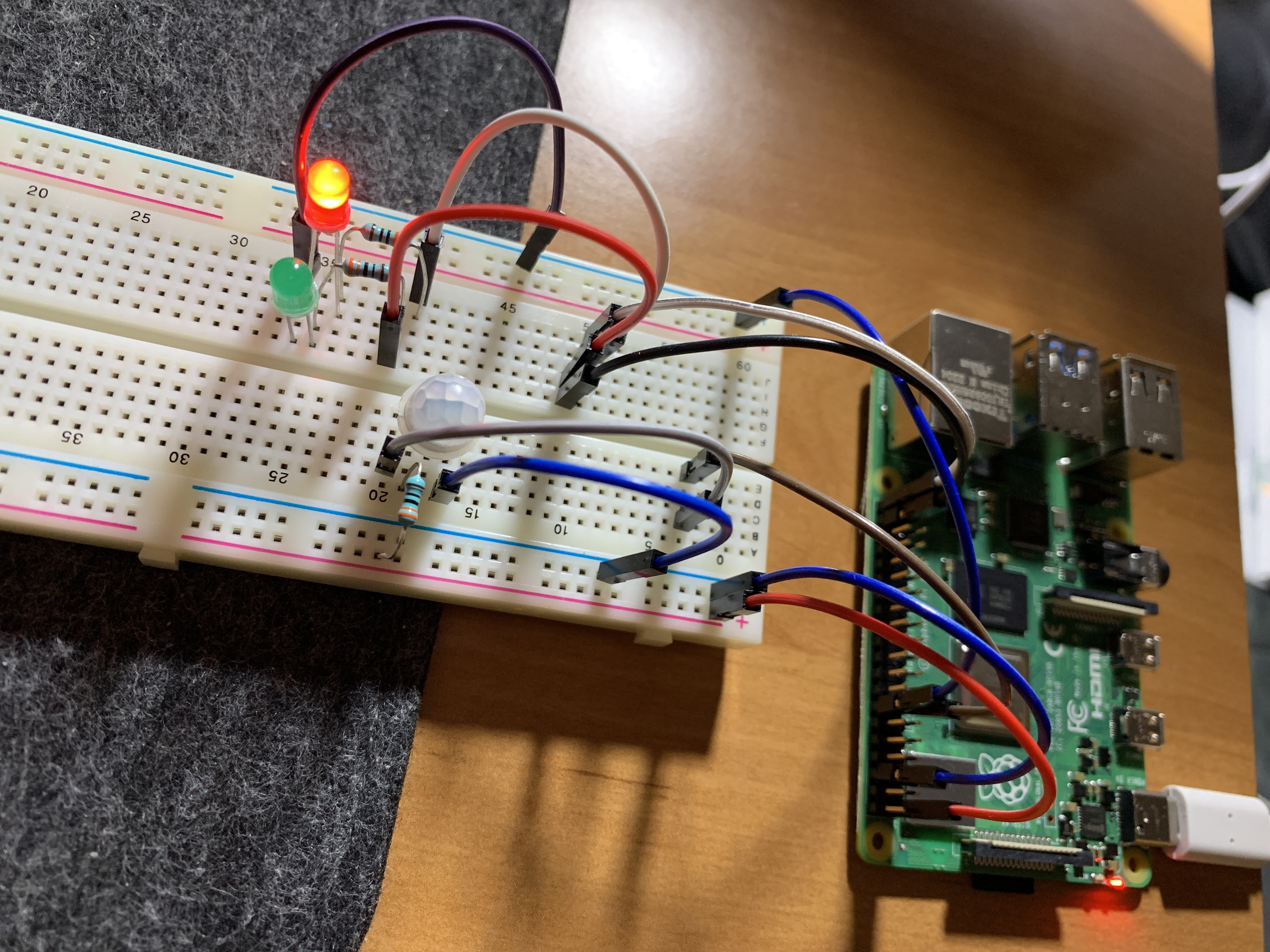 GitHub - dezsoab/raspi4-pir-motion: PIR Sensor implementation for ...