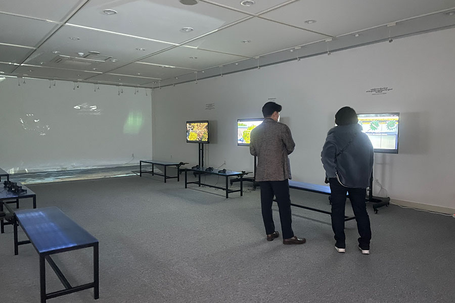 exhibition3
