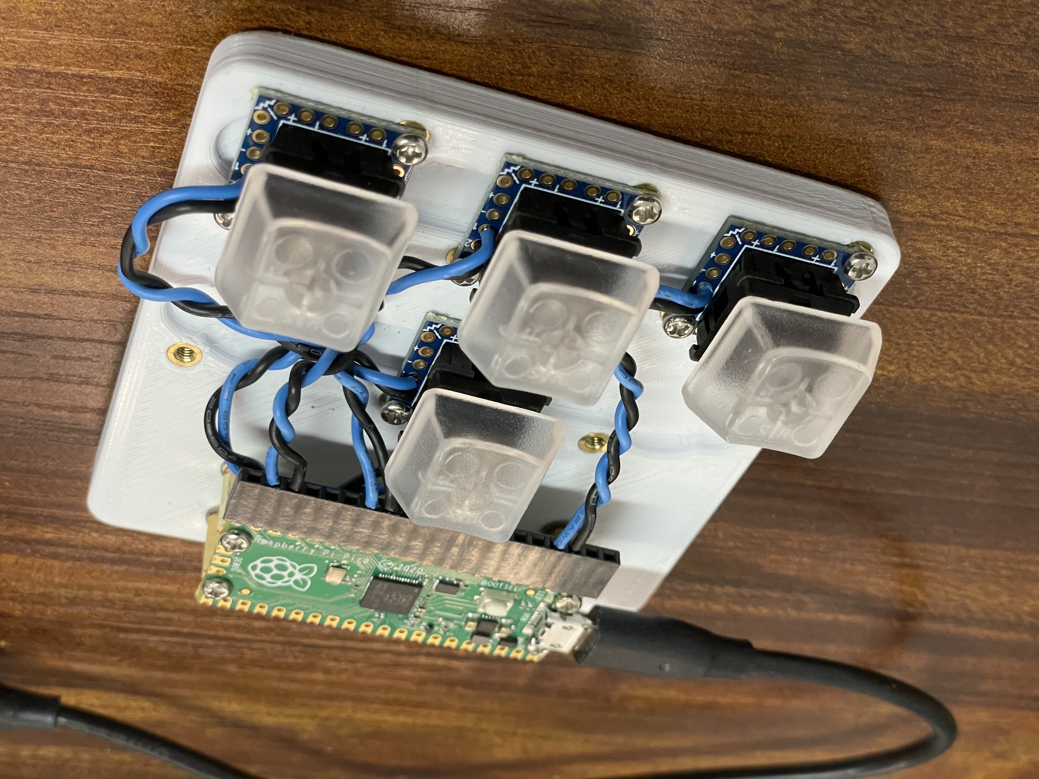 GitHub - CaseyJNova/Raspberry-Pi-Pico-USB-Arrow-Keyboard-Example: A ...