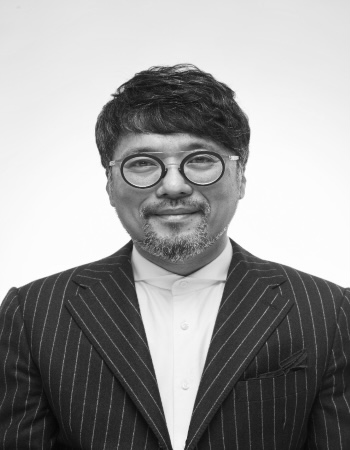 장순각 교수님 흑백