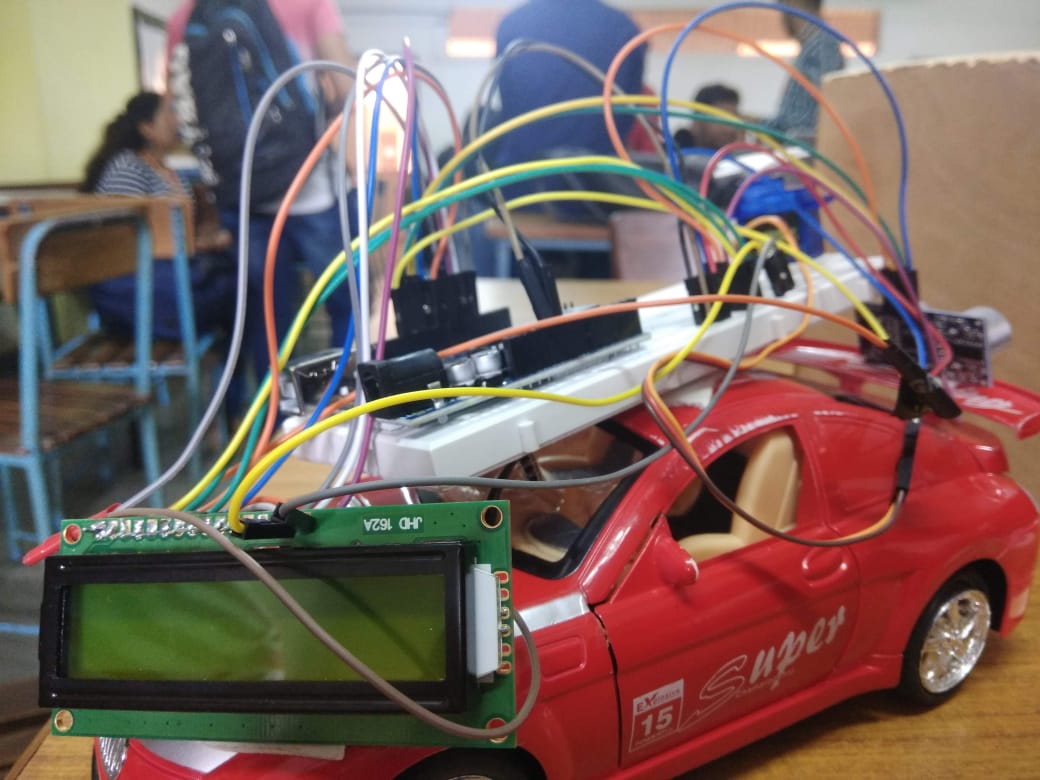 GitHub - Hafsa246/Arduino-Radar-Detector