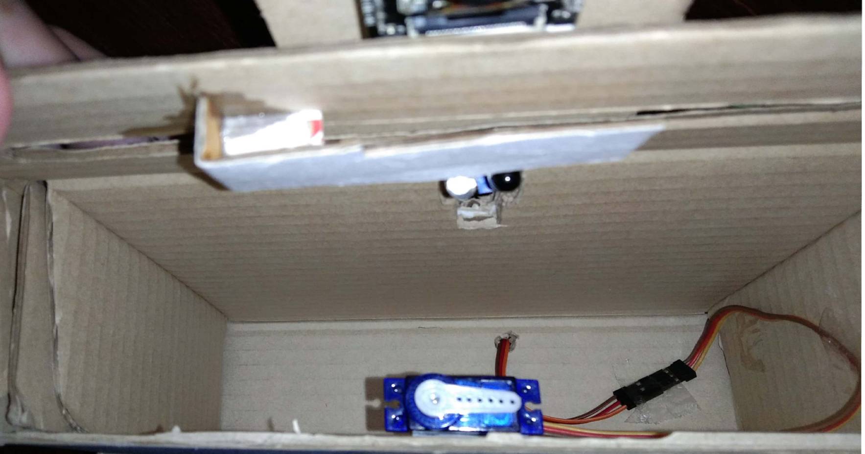 GitHub - Natthaphat-s63/UbiCom_project_Smart_mailbox