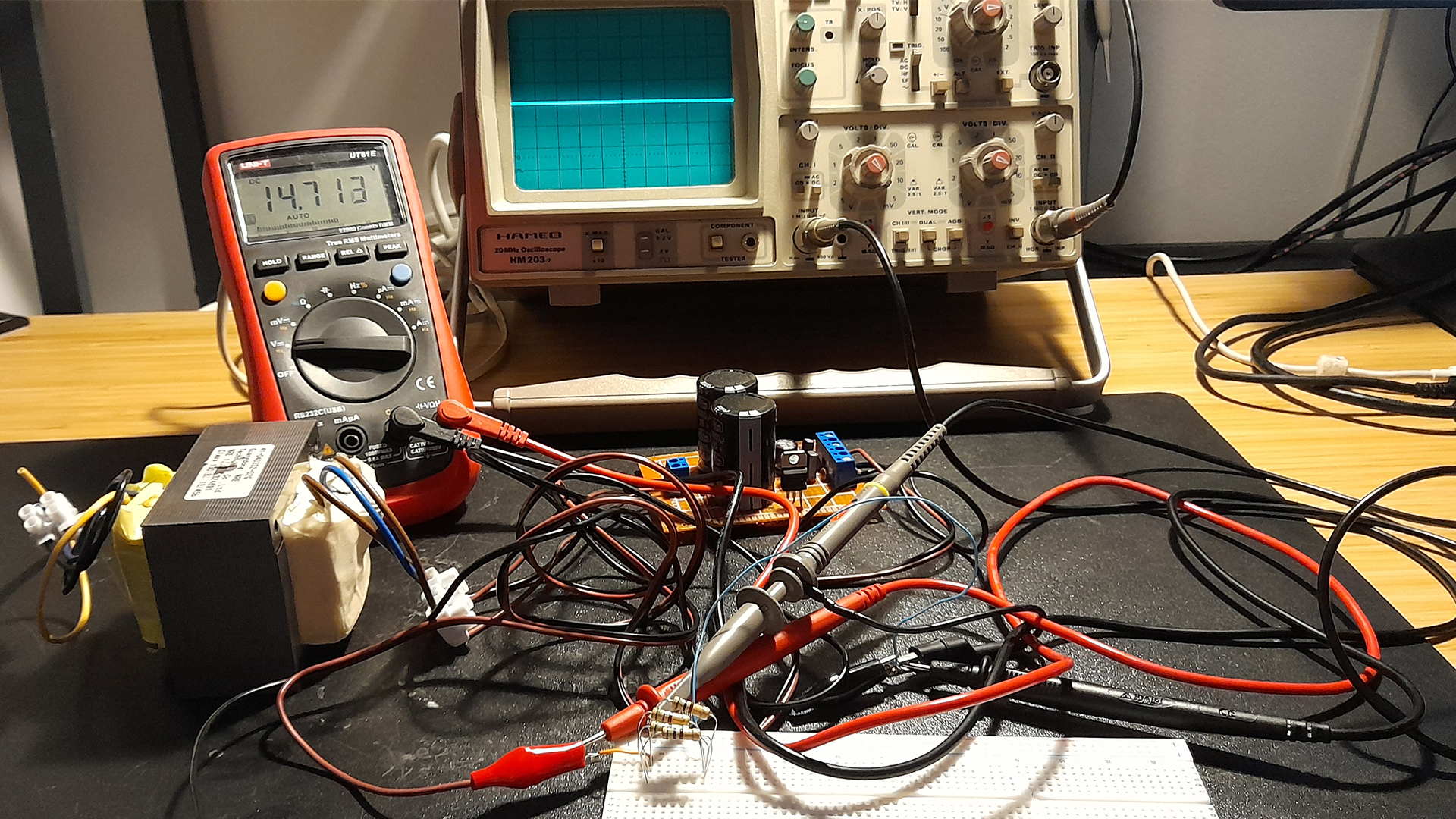 2W Loaded Noise Stable Regulated Voltage