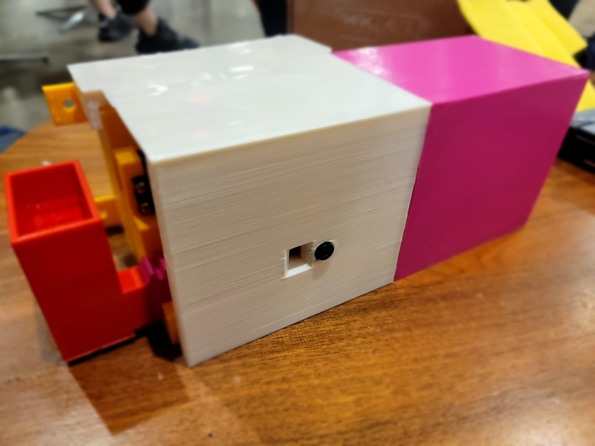 GitHub ar6841/Automaticdoorhandlesanitizer Full prototype for an automatic system that