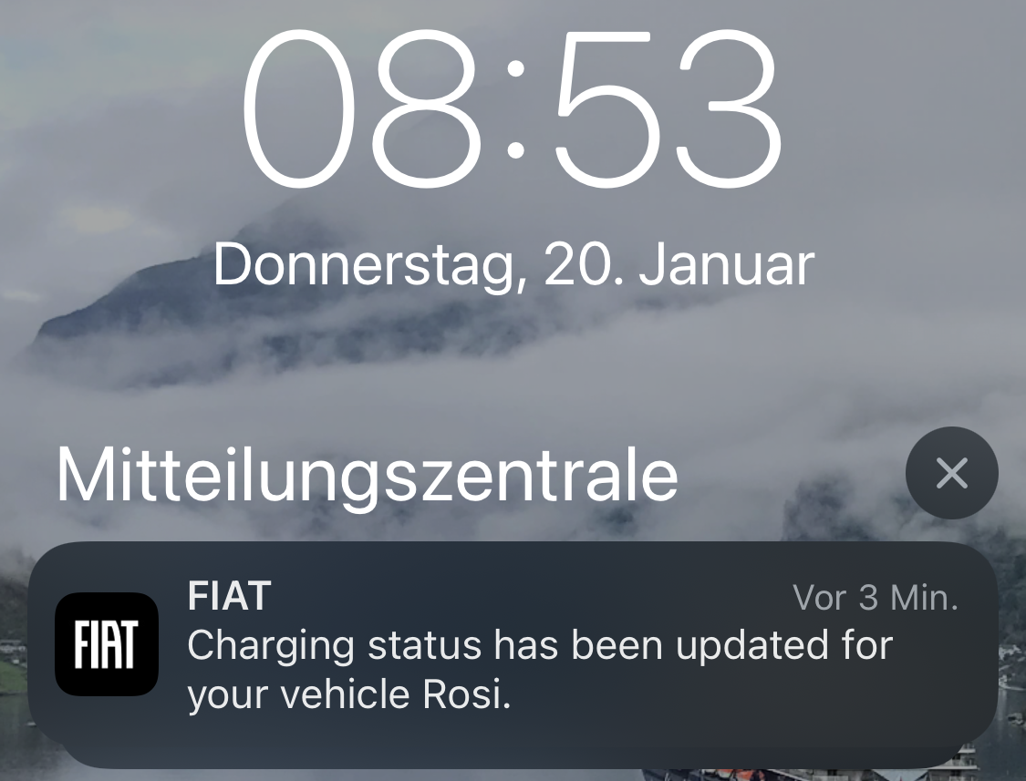 Fiat 500e Benachrichtigung In Fiat App Bei SoC Abfrage Durch EVCC 