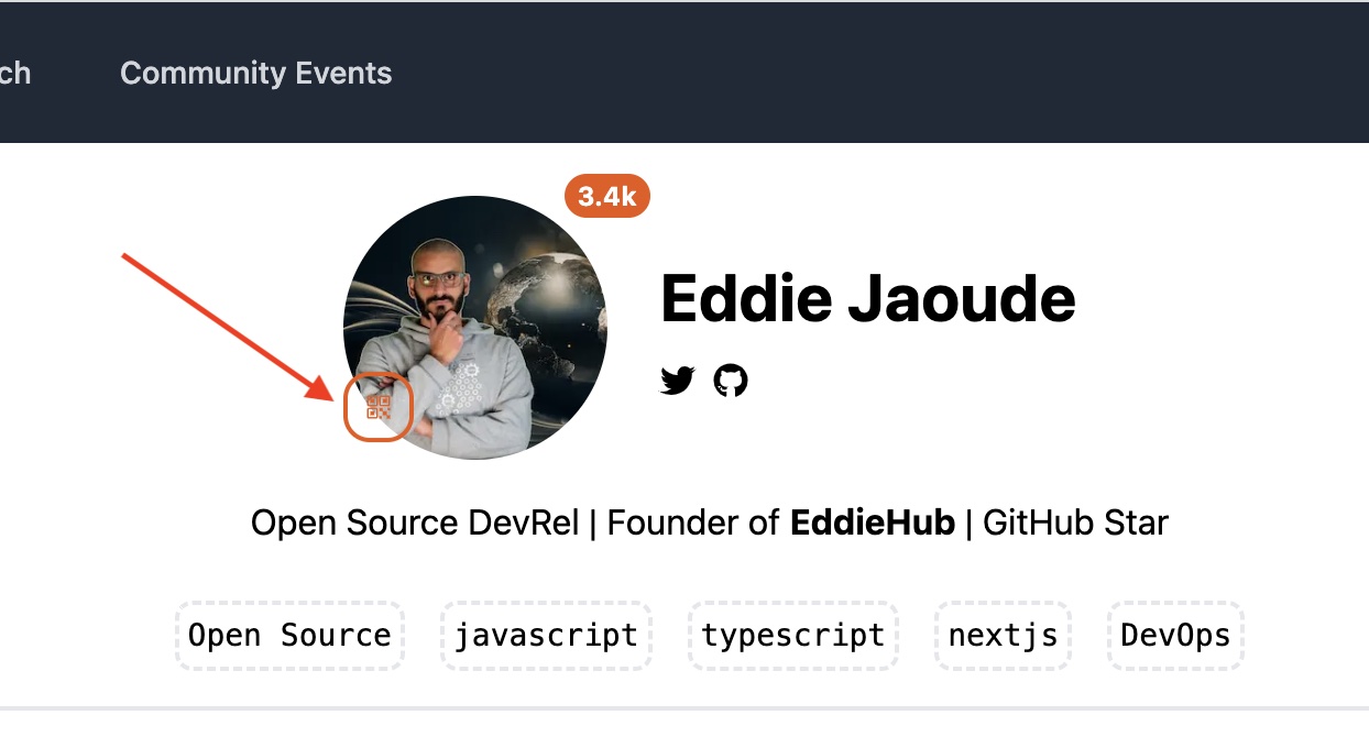 screenshot of linkfree page with a red arrow pointing to the qr code location