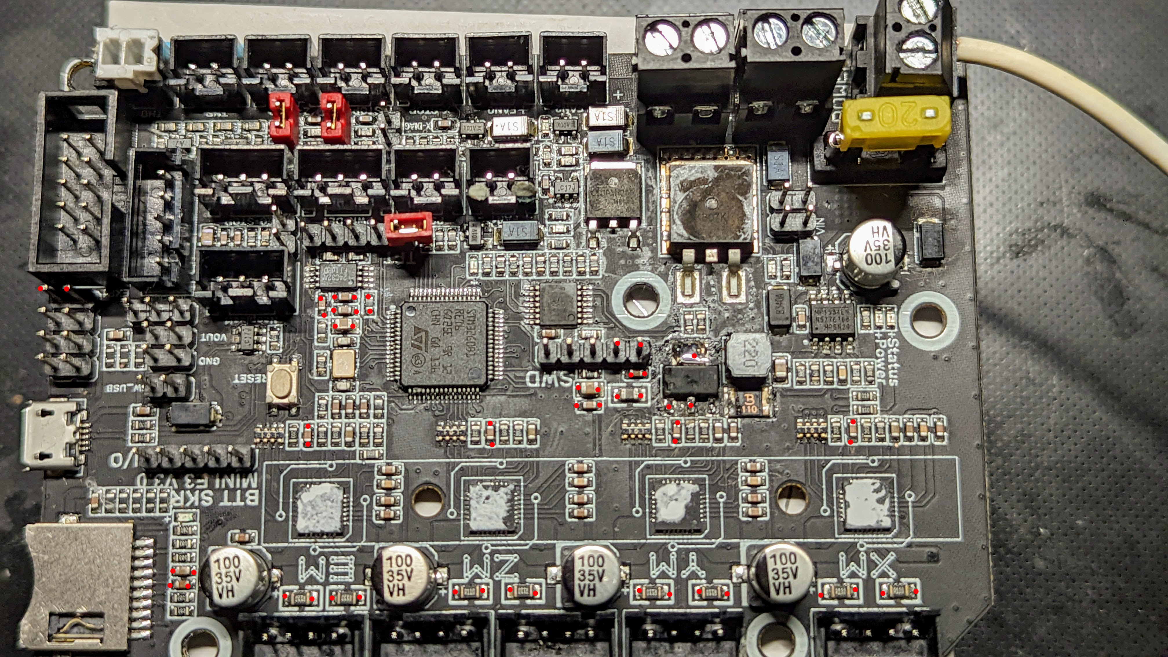 skrページ SKR Mini E3 V3 - Reversed Voltage Polarity at DC-in. 3.3v line is